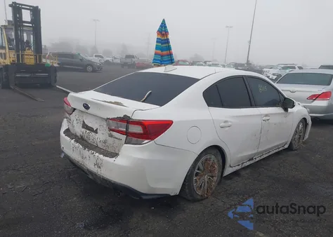2018 Subaru Impreza 2.0I Premium z USA, uszkodzony, nr VIN 4S3GKAD66J3615438